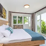 Kuca Za Odmor Seahorse Σπίτι διακοπών Pinezići